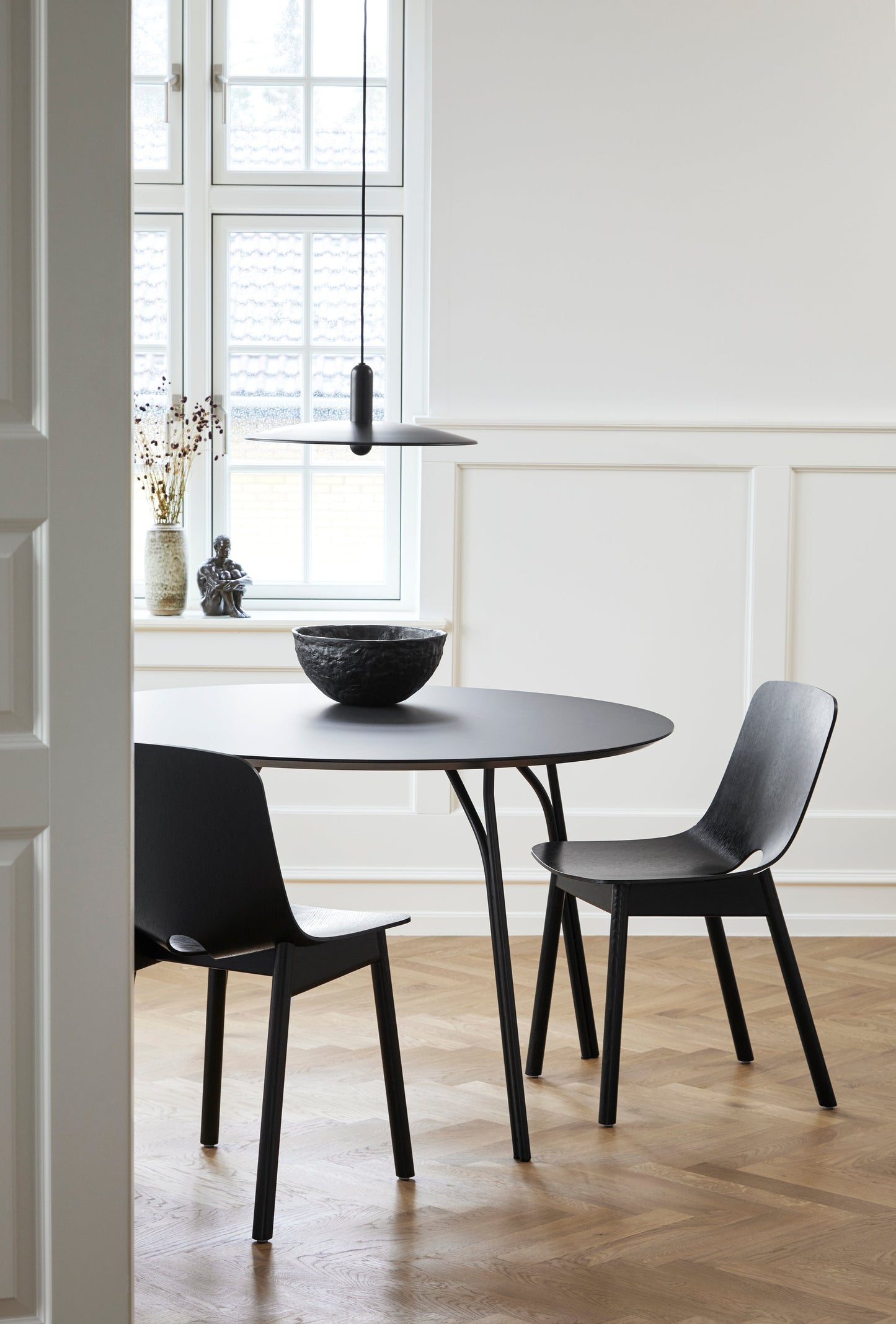 Tree Dining Table - Round